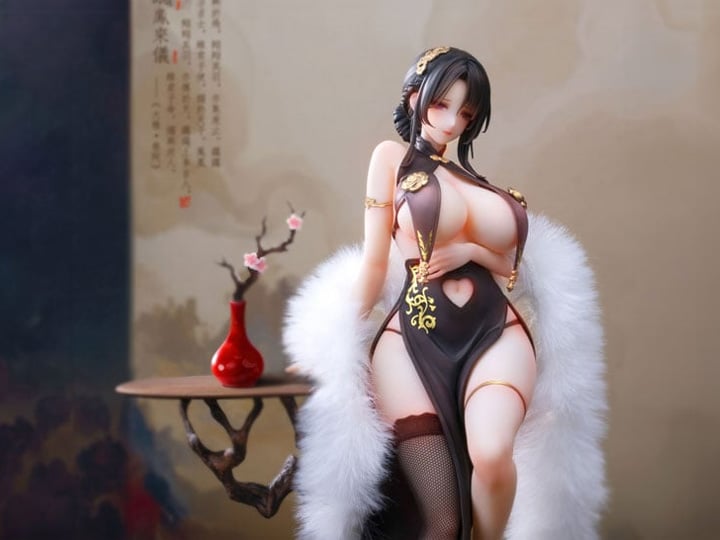 Bear Panda - You Feng Lai Yi 1/6 Scale Figure